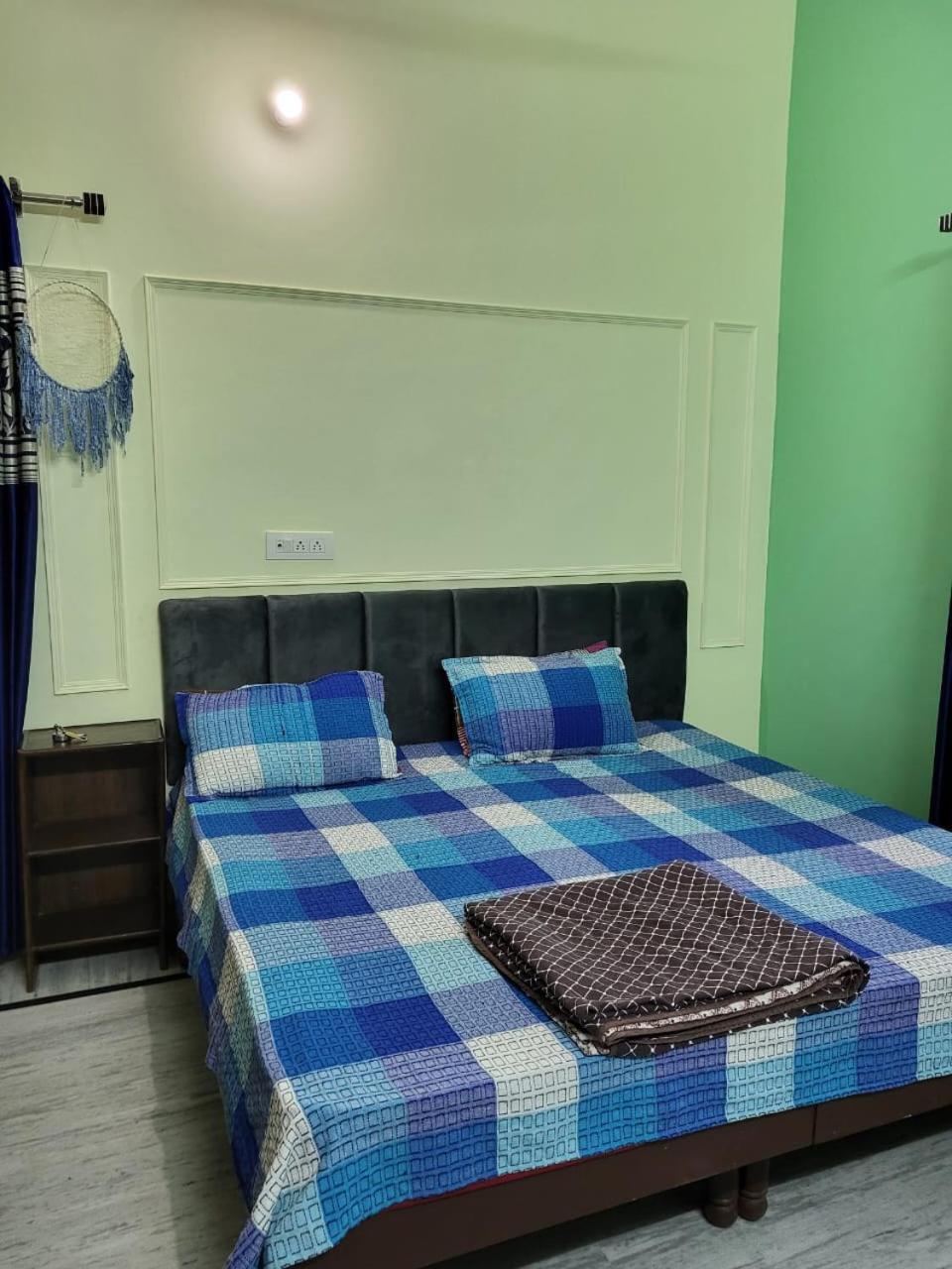Nature View Homestay Dehradun Phòng bức ảnh